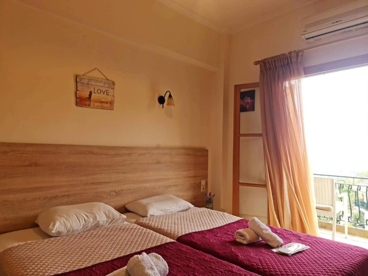 Agnes Rooms เปเลคาส ภายนอก รูปภาพ